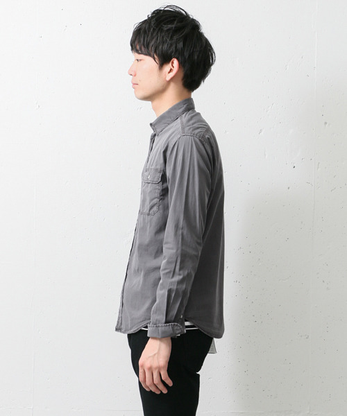 URBAN RESEARCH DOORS MENS（アーバンリサーチ ドアーズ メンズ）の「DOORS オーバーダイ三本針シャツ（シャツ/ブラウス・メンズ・カーキ/オフホワイト/ブルー/スミクロ・38/40）」の18枚目の写真