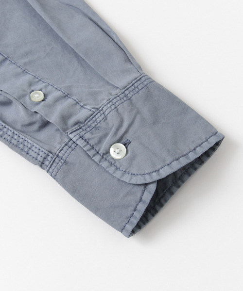URBAN RESEARCH DOORS MENS（アーバンリサーチ ドアーズ メンズ）の「DOORS オーバーダイ三本針シャツ（シャツ/ブラウス・メンズ・カーキ/オフホワイト/ブルー/スミクロ・38/40）」の14枚目の写真