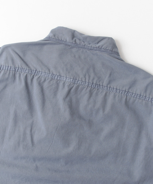 URBAN RESEARCH DOORS MENS（アーバンリサーチ ドアーズ メンズ）の「DOORS オーバーダイ三本針シャツ（シャツ/ブラウス・メンズ・カーキ/オフホワイト/ブルー/スミクロ・38/40）」の7枚目の写真