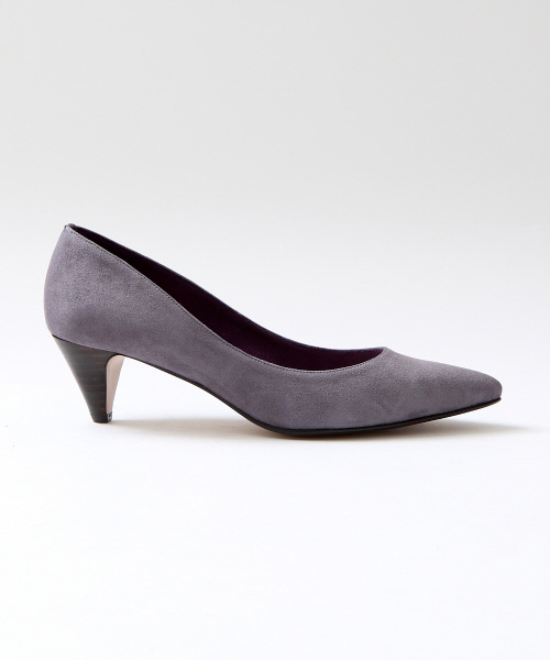 Au BANNISTER（オゥバニスター）の「Au/ポインテッドミドルヒールパンプス（パンプス・レディース・ブラック/ネイビー/グレー/カーキ/ベージュ/ライトグレー/ブラウン・38/39/36/34/35/37/40）」の13枚目の写真