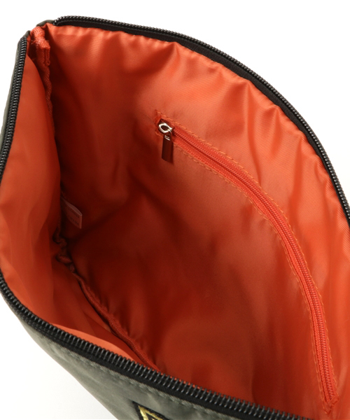 WEGO（ウィゴー）の「WEGO/MA-1クラッチバック（クラッチバッグ・レディース・カーキ/ブラック・FREE）」の9枚目の写真