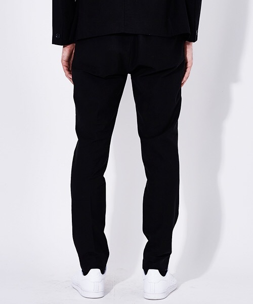 AKM（エイケイエム）の「【AKM Contemporary】≪STUDIOUS限定