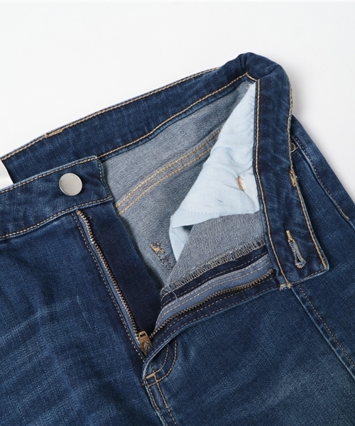 mysty woman（ミスティウーマン）の「ストレッチデニムリメイクフリンジスキニー（デニムパンツ・レディース・ブルー/ライトブルー・MEDIUM/SMALL）」の11枚目の写真