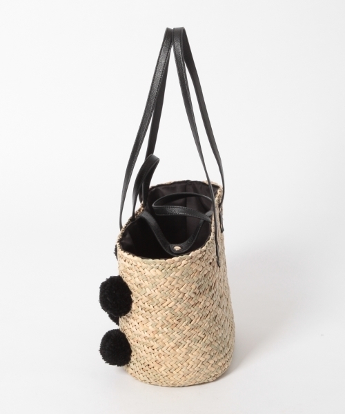 LOWRYS FARM（ローリーズファーム）の「ポンポンザツザイＢＡＧ　779664 （かごバッグ・レディース・ブラック/マルチ・FREE）」の5枚目の写真
