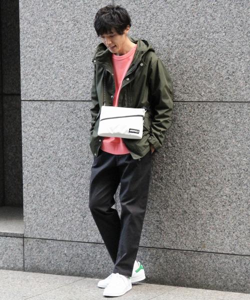 coen（コーエン）の「ウォッシュストレッチテーパードツータックチノパンツ（チノパンツ・メンズ・ダークグレー/ブラック・LARGE/MEDIUM/SMALL/X-LARGE）」の4枚目の写真