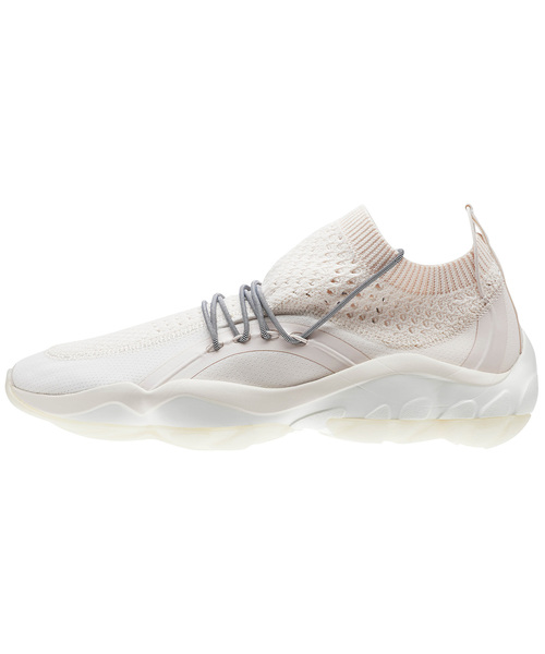 Reebok（リーボック）の「ディーエムエックス フュージョン [DMX FUSION CI]（スニーカー・メンズ・ブラック/ピンク系その他/グレー・27.5cm/28.5cm/28.0cm/26.5cm/27.0cm/25.0cm/29.0cm/26.0cm/25.5cm/30.0cm/31cm/29.5cm/23.5cm/24.5cm/24.0cm）」の3枚目の写真