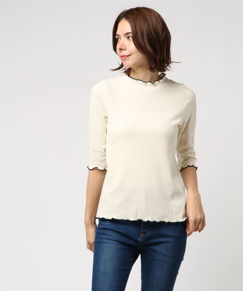 POU DOU DOU(プードゥドゥ)の「スパンテレコハイネック5分袖インナー(Tシャツ/カットソー・レディース・イエロー/オレンジ/ブルー/アイボリー/ダークグレー・3)」の2枚目の写真