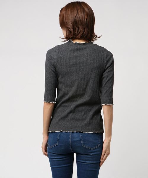 POU DOU DOU(プードゥドゥ)の「スパンテレコハイネック5分袖インナー(Tシャツ/カットソー・レディース・イエロー/オレンジ/ブルー/アイボリー/ダークグレー・3)」の7枚目の写真