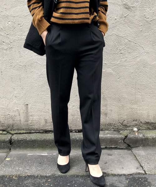 Munich(ミューニック)の「TRツイルテーパードパンツ(その他パンツ・レディース・ブラック/カーキ/ブラック×ホワイト/キャメル/チャコールグレー・S/M/XS)」の2枚目の写真