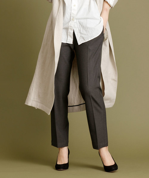 Munich(ミューニック)の「TRツイルテーパードパンツ(その他パンツ・レディース・ブラック/カーキ/ブラック×ホワイト/キャメル/チャコールグレー・S/M/XS)」の17枚目の写真