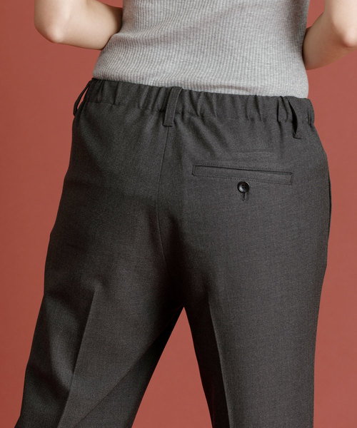 Munich(ミューニック)の「TRツイルテーパードパンツ(その他パンツ・レディース・ブラック/カーキ/ブラック×ホワイト/キャメル/チャコールグレー・S/M/XS)」の18枚目の写真