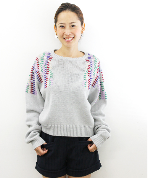Kastane（カスタネ）の「【Kastane】カラフルケーブルPO（ニット/セーター・レディース・グレー/ライトベージュ/ネイビー・FREE）」の2枚目の写真