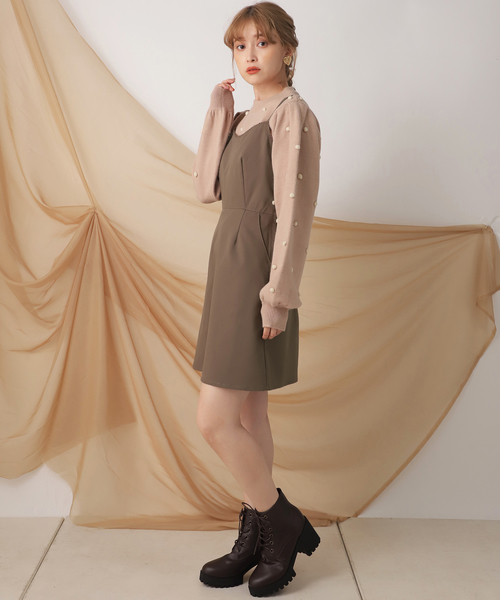 one after another NICE CLAUP（ワンアフターアナザーナイスクラップ）の「ぽんぽん付き長袖ニット（ニット/セーター・レディース・オフホワイト/ブラック/ベージュ/サックスブルー・FREE）」の11枚目の写真