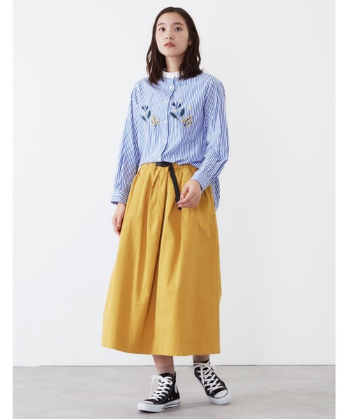 POU DOU DOU（プードゥドゥ）の「プラバックルベルトタックスカート（スカート・レディース・カーキ/イエロー/インディゴブルー/キナリ・3）」の5枚目の写真