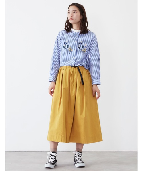 POU DOU DOU（プードゥドゥ）の「プラバックルベルトタックスカート（スカート・レディース・カーキ/イエロー/インディゴブルー/キナリ・3）」の7枚目の写真