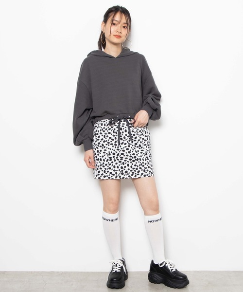 WEGO（ウィゴー）の「WEGO/カラードロストビッグシルエットパーカー（パーカー・レディース・ホワイト/ライトグレー/パープル/スミクロ・FREE）」の6枚目の写真