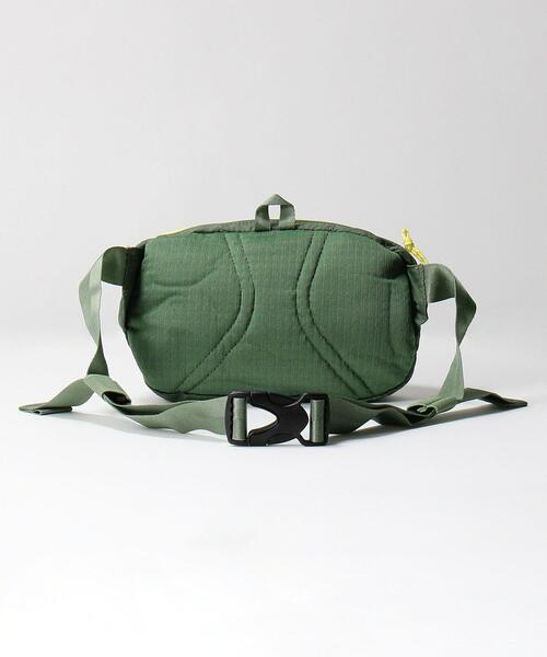 patagonia(パタゴニア)の「<patagonia(パタゴニア)> ミニヒップパック Ψ(ボディバッグ/ウエストポーチ・レディース・ダークグリーン/レッド/ライトブルー/オリーブ/ブラック/ワインレッド/パープル/ロイヤルブルー・FREE)」の10枚目の写真