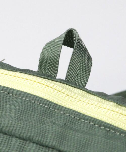 patagonia(パタゴニア)の「<patagonia(パタゴニア)> ミニヒップパック Ψ(ボディバッグ/ウエストポーチ・レディース・ダークグリーン/レッド/ライトブルー/オリーブ/ブラック/ワインレッド/パープル/ロイヤルブルー・FREE)」の14枚目の写真