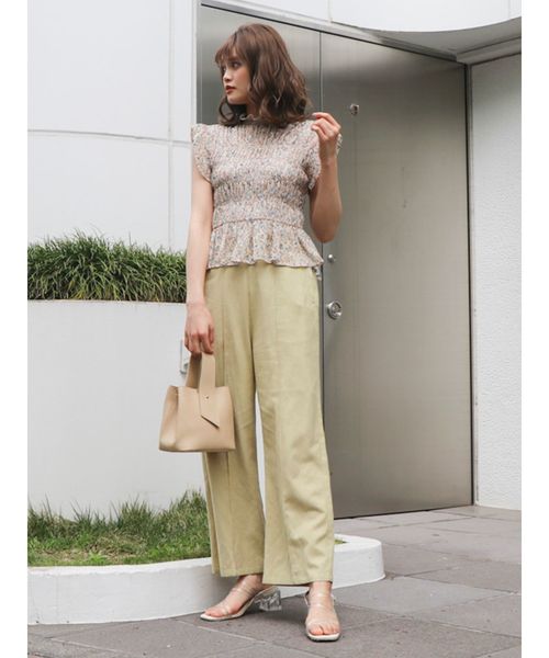 dazzlin(ダズリン)の「シャーリングラウンドフリルブラウス(シャツ/ブラウス・レディース・その他2/アイボリー/ベージュ/その他1/ブラック/グリーン・FREE)」の14枚目の写真