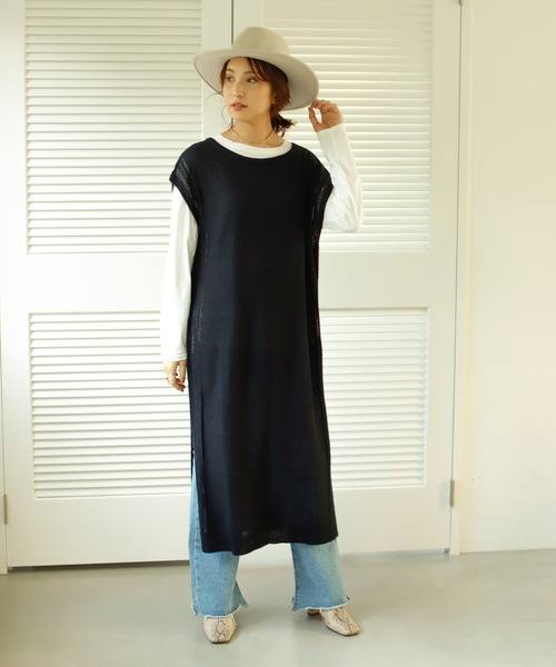 Auntie Rosa Holiday（アンティローザホリデー）の「サイド透かし編みニットベストワンピース（ワンピース・レディース・ナチュラル/テラコッタ/ブラック・FREE）」の7枚目の写真