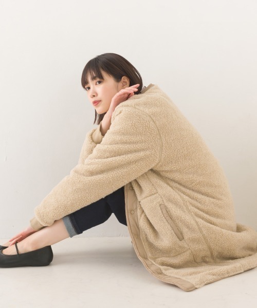 OMNES（オムネス）の「リバーシブルキルティングボアジャケット（その他アウター・レディース・ベージュ/チャコールグレー/グリーン系その他/ブラック/ブラウン・MEDIUM/LARGE）」の9枚目の写真