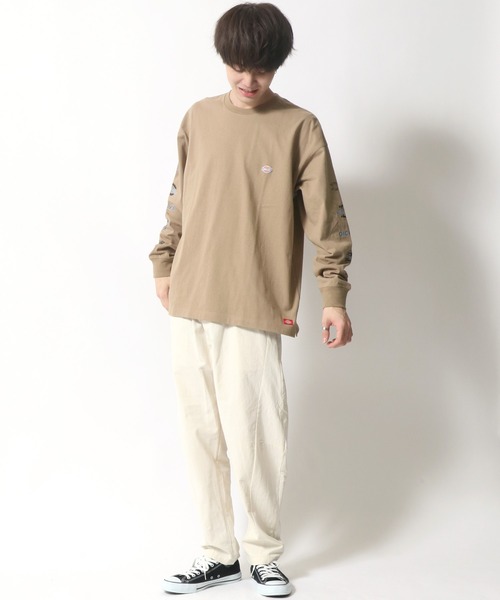 Dickies(ディッキーズ)の「【Dickies】 ディッキーズ オーバーサイズ 袖プリント ロングスリーブTシャツ/ロンT/別注 コラボ(Tシャツ/カットソー・メンズ・ホワイト/ブラック/ダークグリーン/ベージュ/サックスブルー/グリーン・M/L/XL)」の21枚目の写真