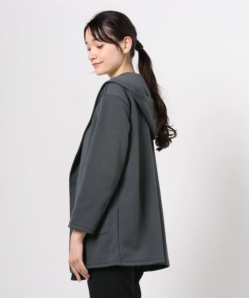 NAVY(ネイビー)の「ポンチフードトッパーカーデ(カーディガン/ボレロ・レディース・ブラック/グレー/カーキ・フリー)」の5枚目の写真