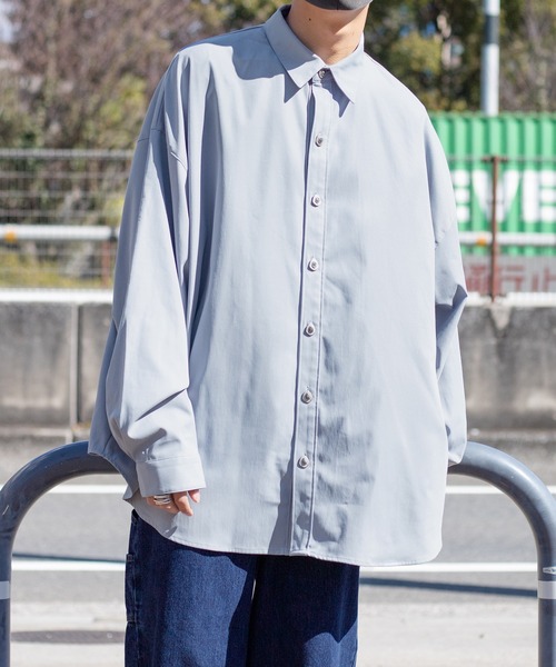 kutir（クティール）の「レトロボタンルーズシャツ（シャツ/ブラウス・メンズ・ホワイト/ライトブルー/ブラック/オフホワイト・MEDIUM/LARGE）」の4枚目の写真