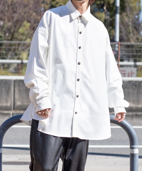 kutir（クティール）の「レトロボタンルーズシャツ（シャツ/ブラウス・メンズ・ホワイト/ライトブルー/ブラック/オフホワイト・MEDIUM/LARGE）」の20枚目の写真