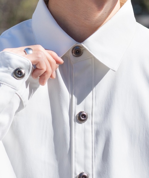 kutir（クティール）の「レトロボタンルーズシャツ（シャツ/ブラウス・メンズ・ホワイト/ライトブルー/ブラック/オフホワイト・MEDIUM/LARGE）」の5枚目の写真