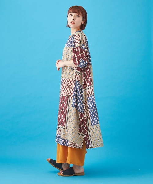 CUBE SUGAR（キューブシュガー）の「ボイル 総柄プリント ギャザーワンピース（シャツワンピース・レディース・ネイビー/ベージュ/サックスブルー/グレー・M）」の10枚目の写真