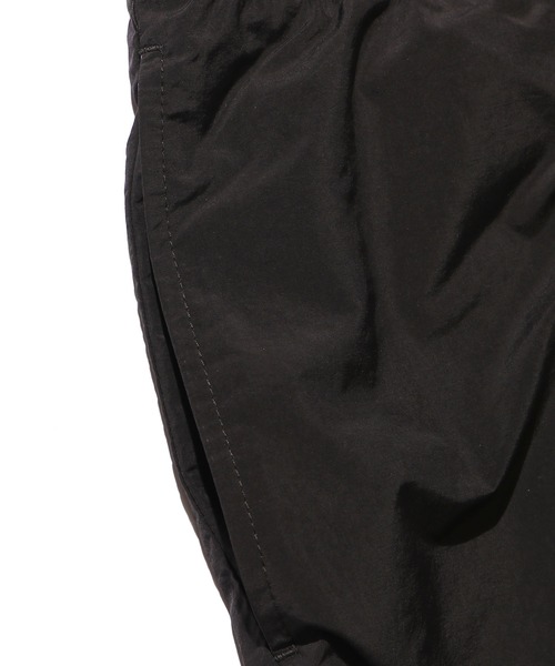 UNIVERSAL OVERALL（ユニバーサルオーバーオール）の「UNIVERSAL OVERALL/ユニバーサルオーバーオール PACKABLE SHORTS ショーツ ハーフパンツ【雑誌LaLa Begin 掲載商品】（その他パンツ・メンズ・ブラック/ベージュ/ブルー/マスタード・M/L）」の9枚目の写真