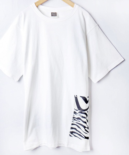 ROOT THREE(ルートスリー)の「ROOT THREE ワイドシルエット クルーネック サイドポケット付き 半袖 Tシャツ(Tシャツ/カットソー・メンズ・カモフラージュ/ホワイト系その他/ブラック系その他/ゼブラ/ホワイト系その他2/ブラック系その他2/ブラック系その他3/ブラック/アニマル/ホワイト/ホワイト系その他3/レオパード・LL/M/L)」の11枚目の写真