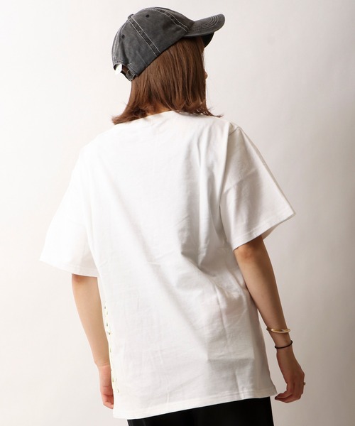 ROOT THREE(ルートスリー)の「ROOT THREE ワイドシルエット クルーネック サイドポケット付き 半袖 Tシャツ(Tシャツ/カットソー・メンズ・カモフラージュ/ホワイト系その他/ブラック系その他/ゼブラ/ホワイト系その他2/ブラック系その他2/ブラック系その他3/ブラック/アニマル/ホワイト/ホワイト系その他3/レオパード・LL/M/L)」の18枚目の写真