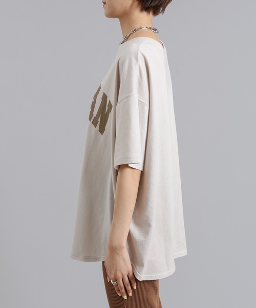 DouDou（ドゥドゥ）の「【WEB限定】MORGAN ロゴT（Tシャツ/カットソー・レディース・オフホワイト/ベージュ/グリーン・FREE）」の7枚目の写真