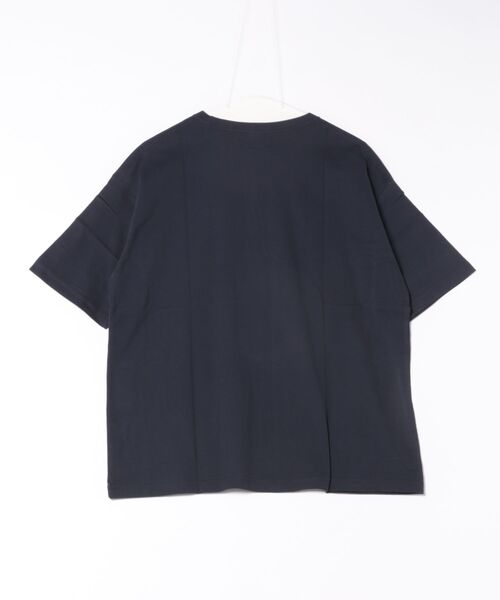 United Athle(ユナイテッドアスレ)の「United Athle ユナイテッドアスレ 5.6オンス ビッグシルエット Tシャツ(Tシャツ/カットソー・レディース・ホワイト/ブラック/グレー/ネイビー/カーキ・LARGE/SMALL/MEDIUM/X-LARGE)」の6枚目の写真