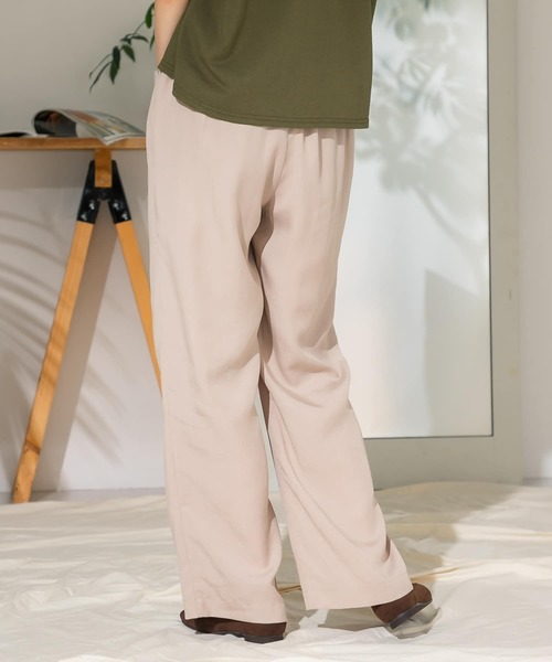 ITEMS URBANRESEARCH（アイテムズ アーバンリサーチ）の「テンセルイージーパンツ（その他パンツ・レディース・チャコールグレー/ベージュ/イエロー・FREE）」の18枚目の写真