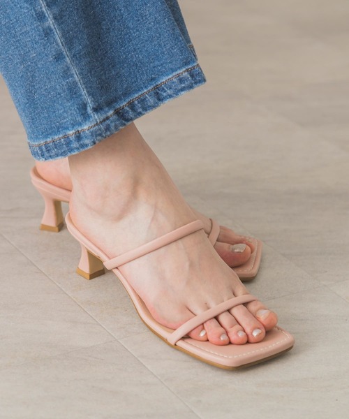 URBAN RESEARCH（アーバンリサーチ）の「MILLIWM　SQ TOE 2LINE MULE（サンダル・レディース・ホワイト/ブラック/ピンク・38/36/37）」の7枚目の写真