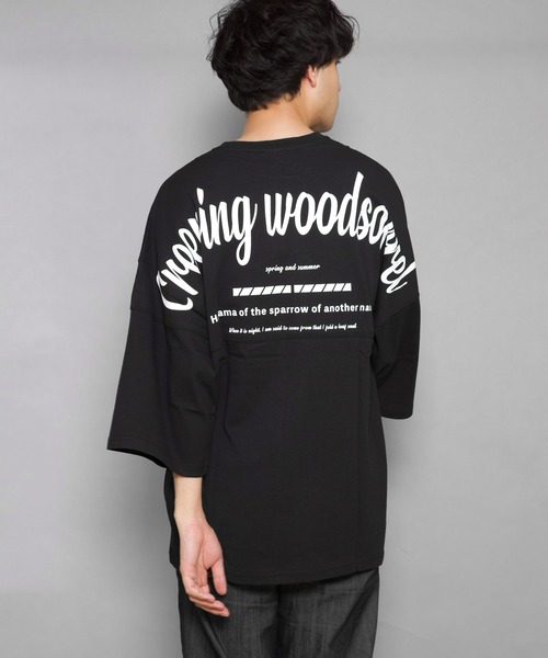 CERCA(チェルカ)の「BEYES/バックプリントドルマンスリーブTシャツ(Tシャツ/カットソー・メンズ・ホワイト/ブラック/ベージュ・MEDIUM/LARGE)」の2枚目の写真