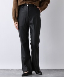 JEANASIS | ビーガンレザーバックスリットフレアパンツ/216019(その他パンツ)