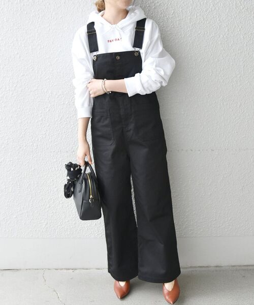 UNIVERSAL OVERALL(ユニバーサルオーバーオール)の「【SHIPS any別注】UNIVERSAL OVERALL:〈ウォッシャブル〉ツイル オーバーオール(サロペット/オーバーオール・レディース・ブラック/オリーブ・ONE SIZE)」の10枚目の写真