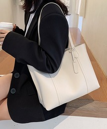 【A4収納可】シンプルレザーのショルダートートバッグ