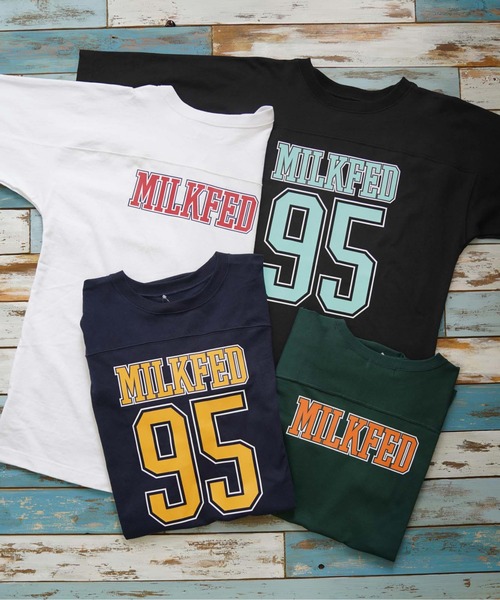 MILKFED.(ミルクフェド)の「LOGO FOOTBALL TOP(Tシャツ/カットソー・レディース・ホワイト/ブラック/グリーン/ネイビー・ONE SIZE)」の7枚目の写真