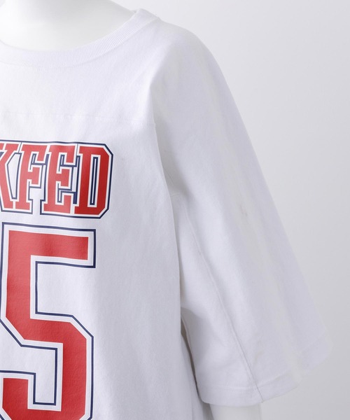 MILKFED.(ミルクフェド)の「LOGO FOOTBALL TOP(Tシャツ/カットソー・レディース・ホワイト/ブラック/グリーン/ネイビー・ONE SIZE)」の12枚目の写真