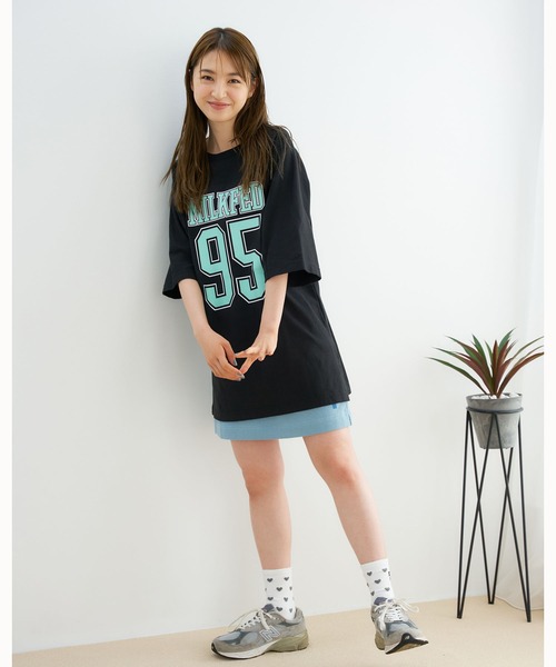 MILKFED.(ミルクフェド)の「LOGO FOOTBALL TOP(Tシャツ/カットソー・レディース・ホワイト/ブラック/グリーン/ネイビー・ONE SIZE)」の18枚目の写真