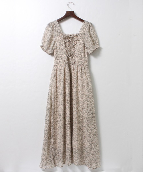 セール Oneway 花柄シャーリングワンピース ワンピース One Way ワンウェイ のファッション通販 Zozotown