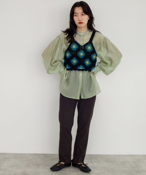 w closet（ダブルクローゼット）の「カギ針モチーフビスチェ（ニット