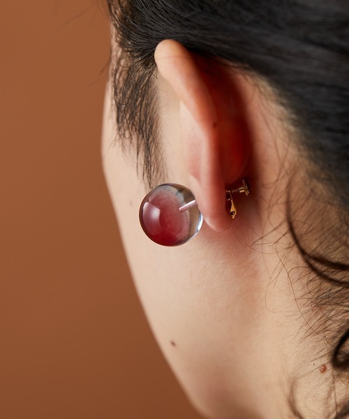 ear PAPILLONNER(イアパピヨネ)の「(WEB限定カラー:ミッドナイトブルー)トワイライトイヤリング(イヤリング・レディース・ブルー系その他/パープル系その他/イエロー系その他/ネイビー・FREE)」の21枚目の写真