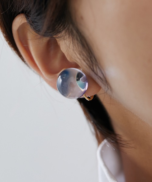 ear PAPILLONNER(イアパピヨネ)の「(WEB限定カラー:ミッドナイトブルー)トワイライトイヤリング(イヤリング・レディース・ブルー系その他/パープル系その他/イエロー系その他/ネイビー・FREE)」の11枚目の写真