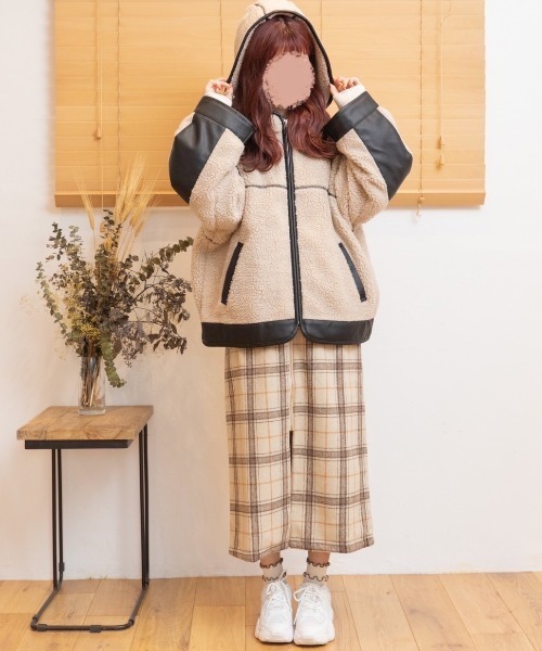 Mysa&Liina（ミーサリーナ）の「ボアレザーパイピングブルゾン（ブルゾン・レディース・ブラック/キナリ・M）」の20枚目の写真